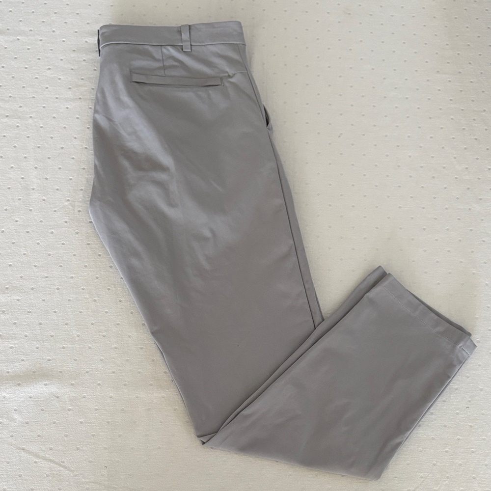Lululemon Men's Light Gray Pants